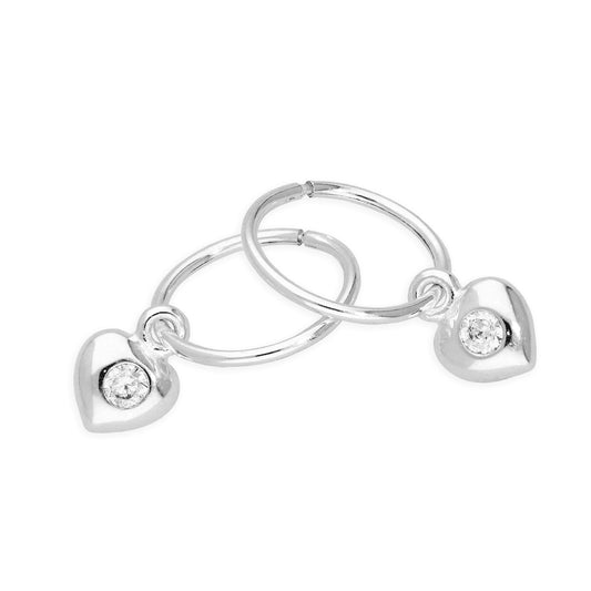 Sleeper-Creolen aus Sterlingsilber mit Zirkonia-Herz, 10–22 mm