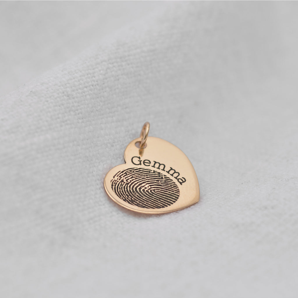 Personalisierter 9-karätiger Gold-Anhänger mit Fingerabdruck und Herz