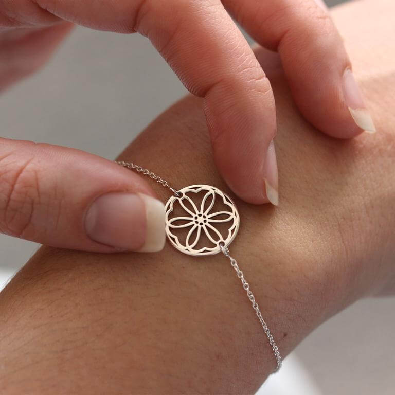Personalisiertes Sterlingsilber Geburtsblume Verstellbares Armband