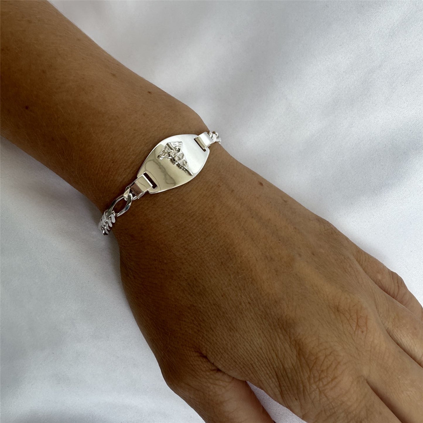 Sterlingsilber 6 mm Curb Herren-Armband mit Gravur für medizinische Notfälle 19 cm