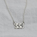 Personalisierte Sterlingsilber Engelszahl Halskette